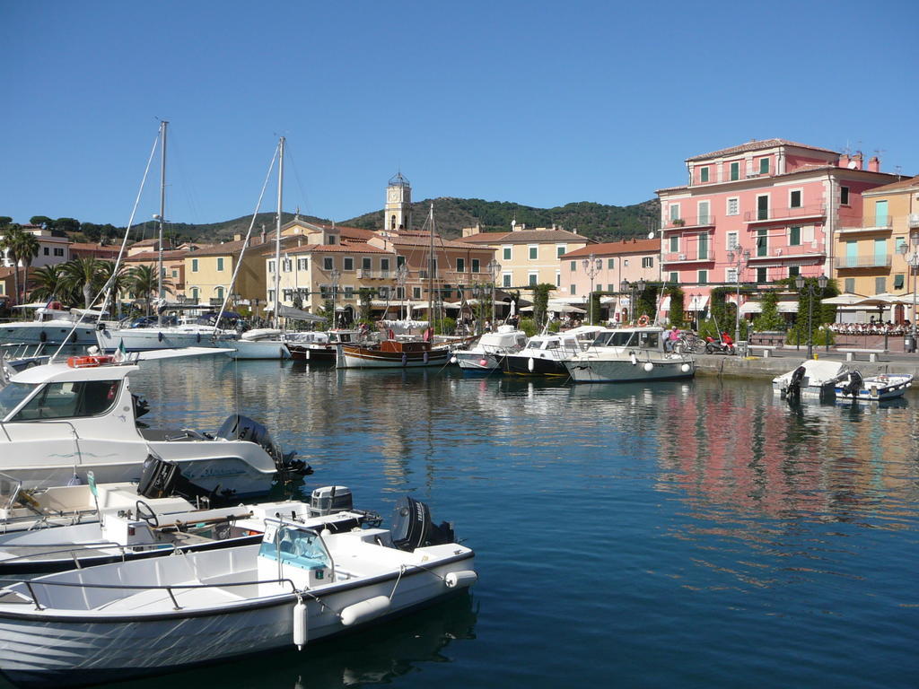 Affittacamere Vista Mare Porto Azzurro Dış mekan fotoğraf